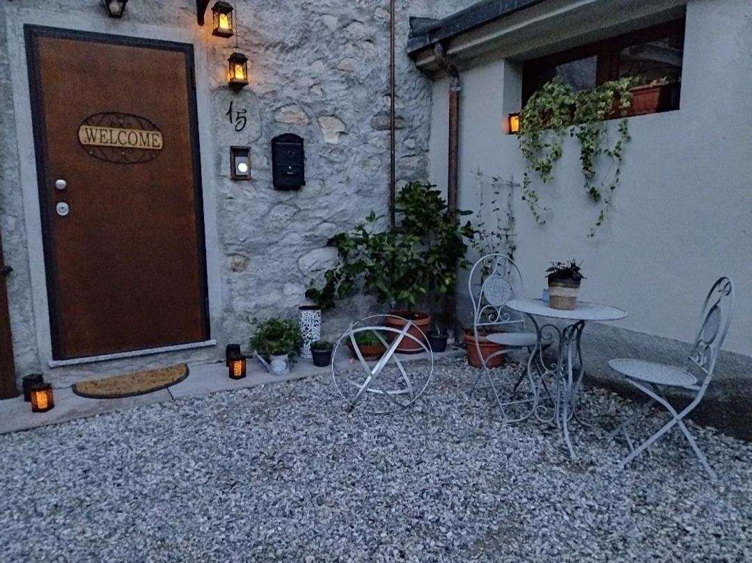 Albavilla B&B Cristalli Di Luce מראה חיצוני תמונה